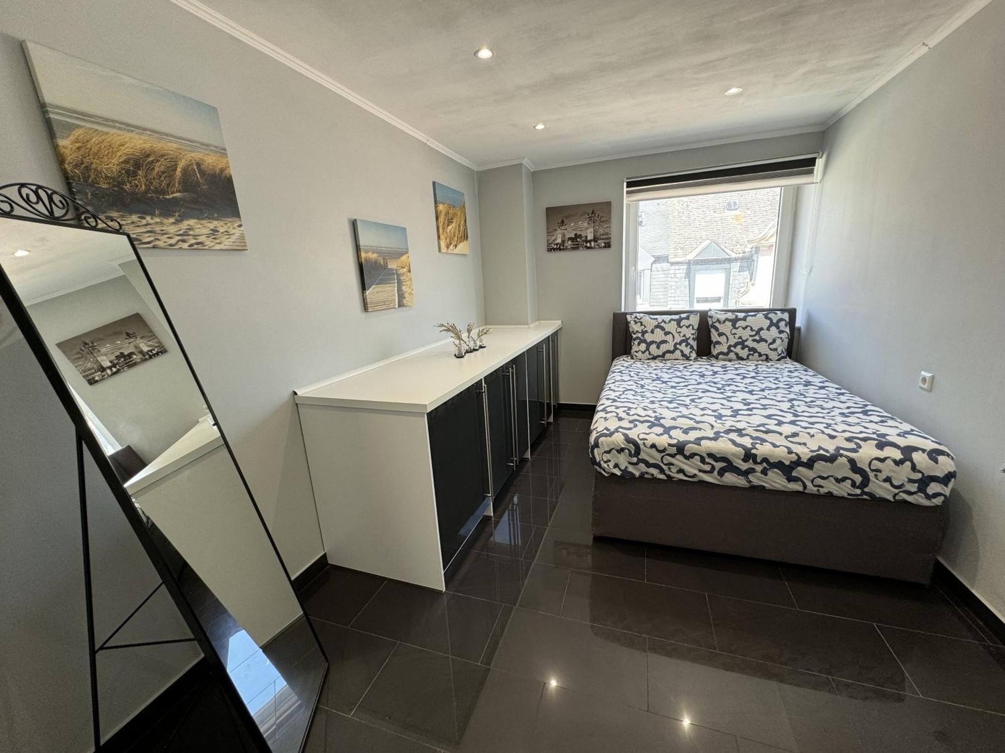 Esch-Sur-Alzette Apartment Exterior photo